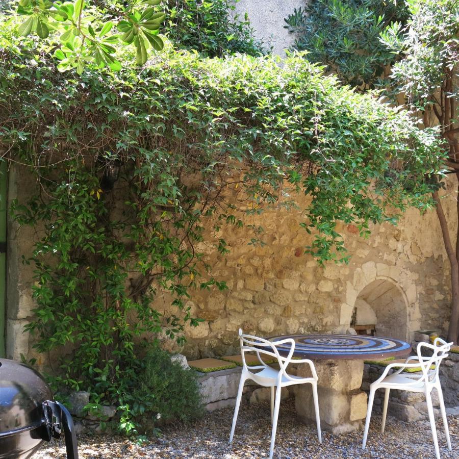 La Buissonniere Bed & Breakfast Oppède Екстериор снимка