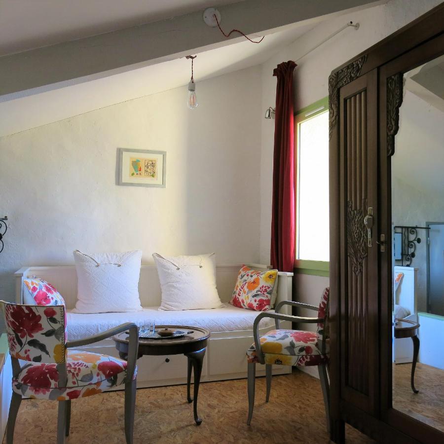 La Buissonniere Bed & Breakfast Oppède Екстериор снимка